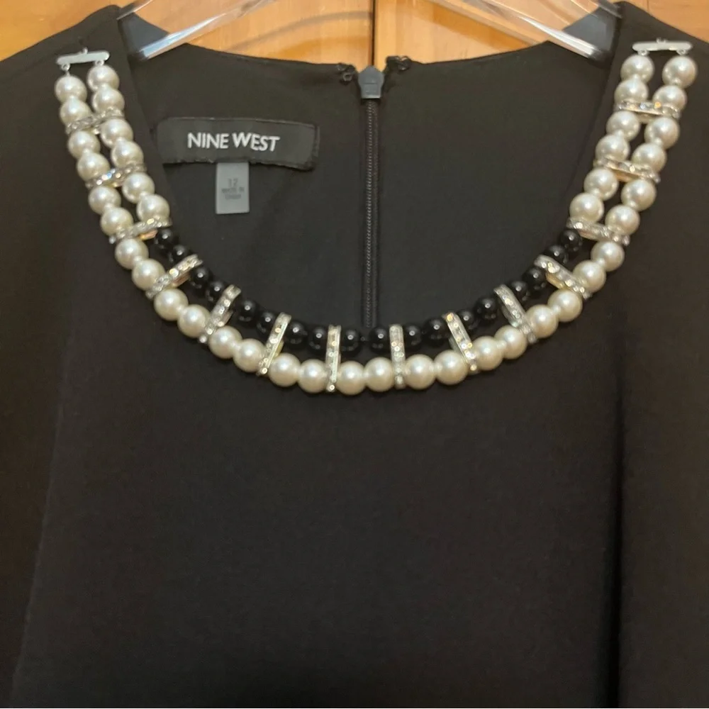 Nine West Black Sleeveless Dress With Pearl Accents at Neckline Size 12 NWT - Picture 3 of 12